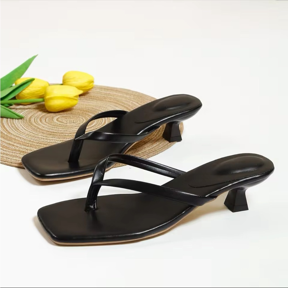 Elegant Black Women's Heeled Sandals